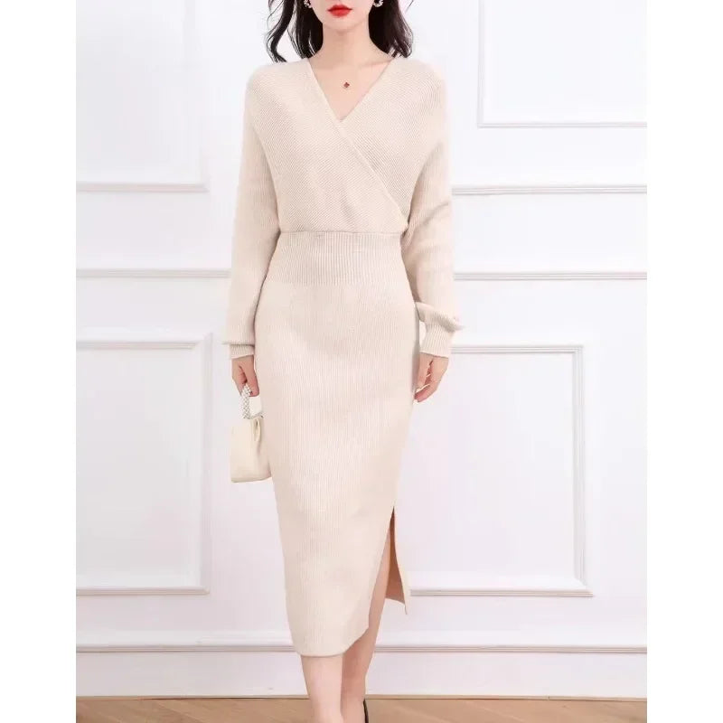 Fashionable Women's V-neck Slanted Collar Woolen Dress Autumn and Winter New Item, Hip Hugging Slim Fit and Slimming Knit Dress